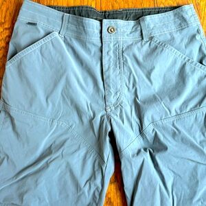 Kuhl Renegade short Pewter in color